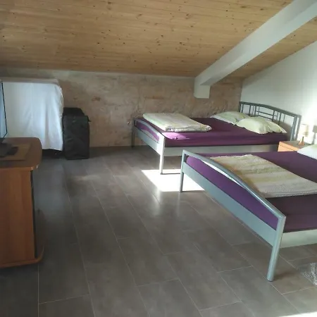 Trofej-studio Apartman *